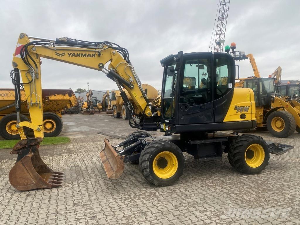 Yanmar B95w NVT 轮式挖掘机