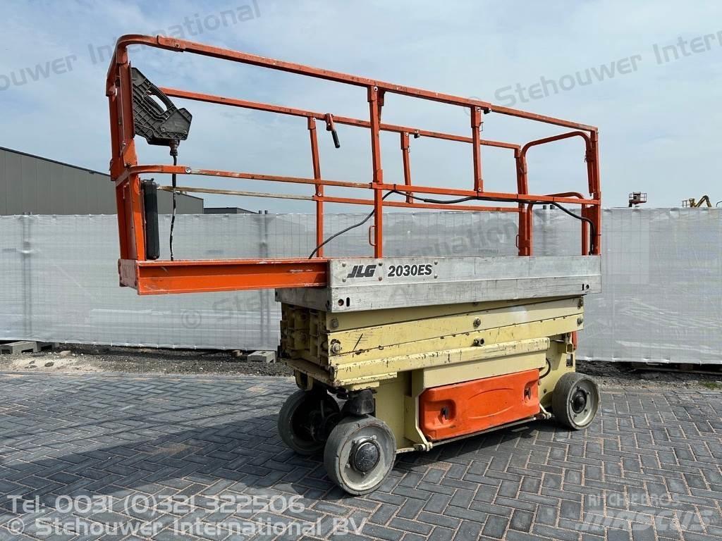 JLG 2030ES 剪叉式升降机