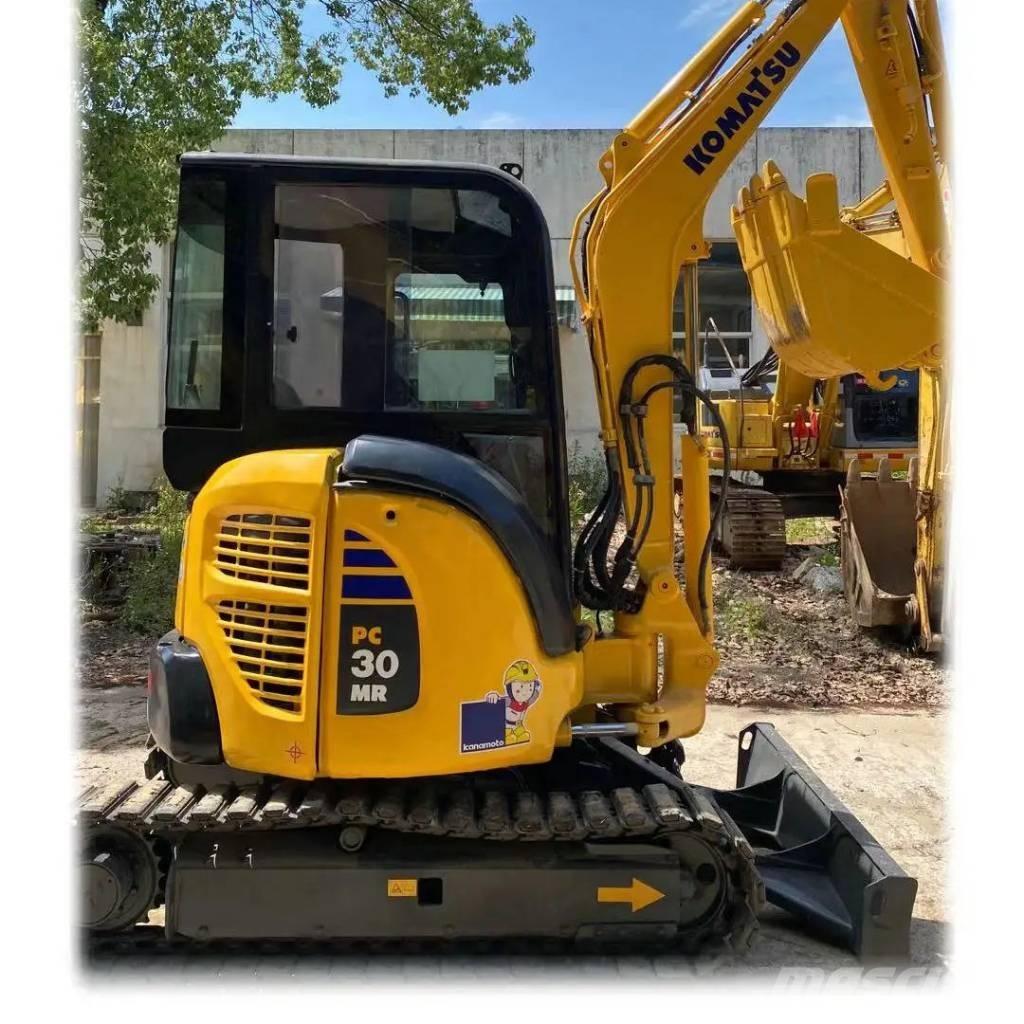 Komatsu PC 30 MR 小型挖掘机