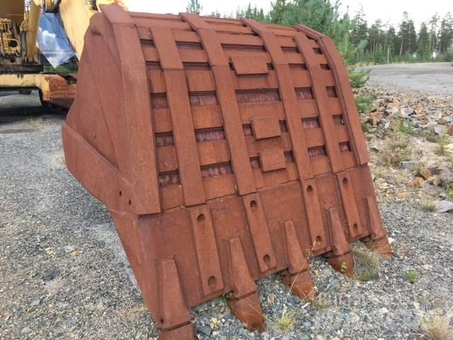 Komatsu PC 1000-1 履带挖掘机