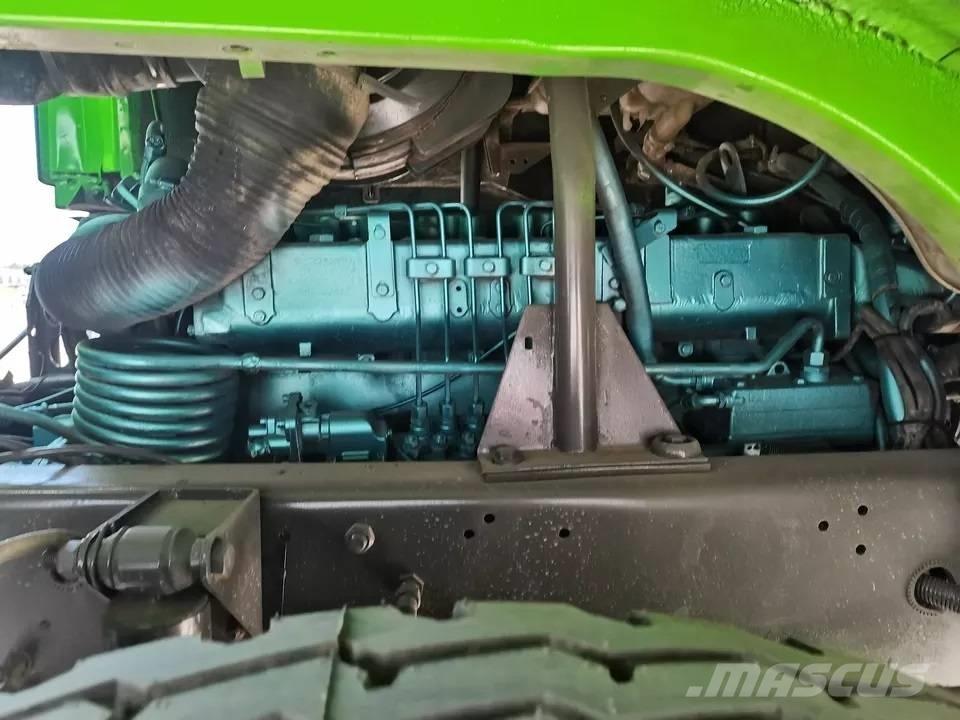 Howo 371 8x4 自卸式货车