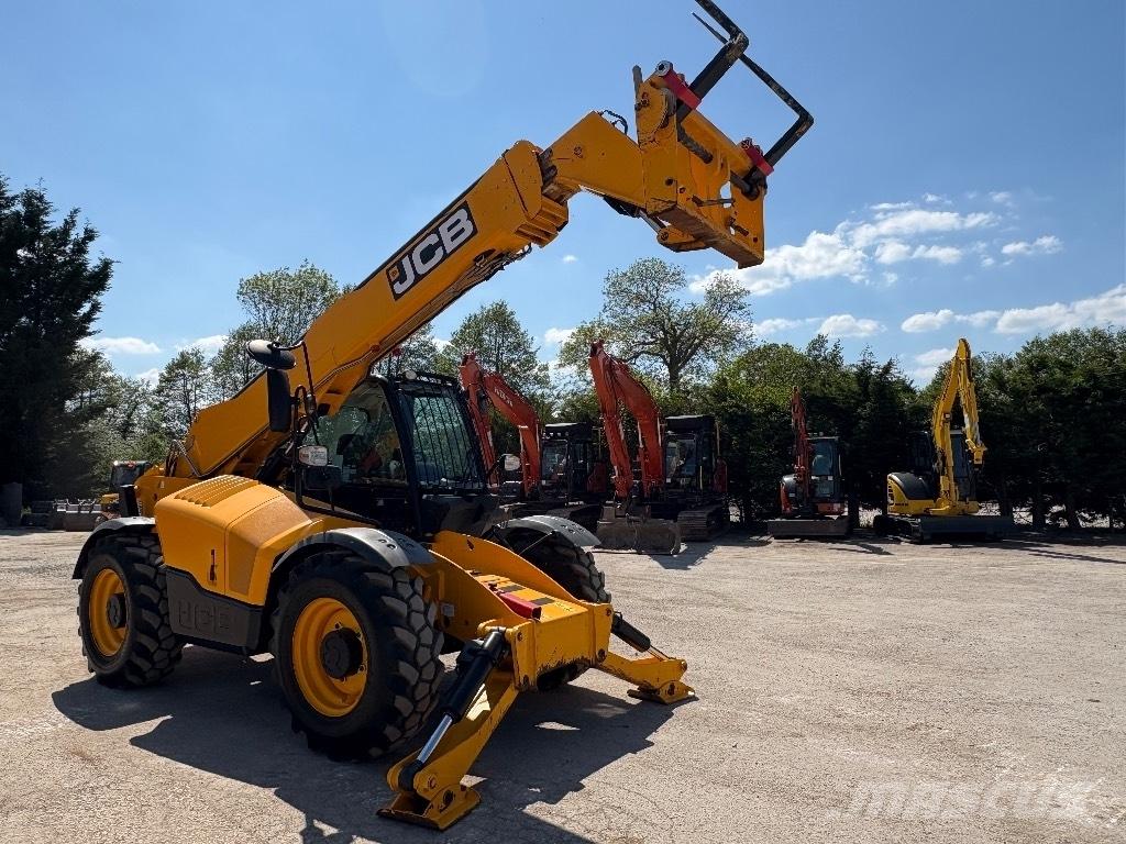 JCB 540-140 伸缩臂叉装车|叉装车