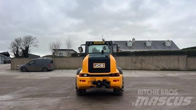 JCB TM 320 S 伸缩臂叉装车|叉装车