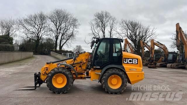 JCB TM 320 S 伸缩臂叉装车|叉装车