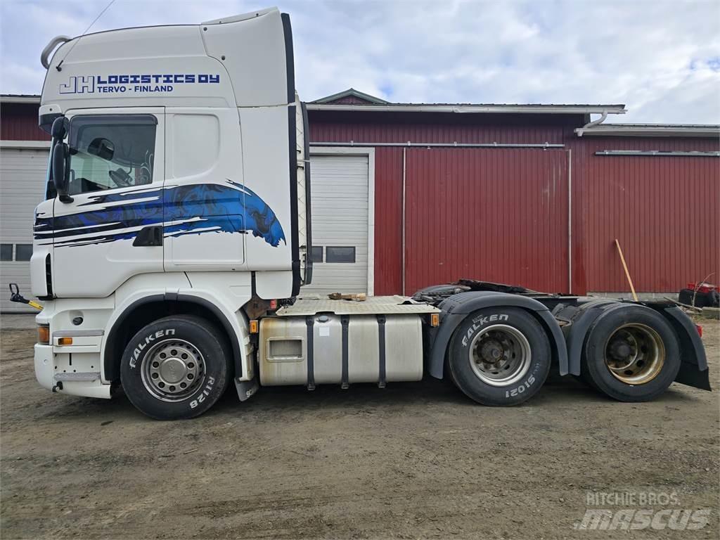 Scania R560 牵引车