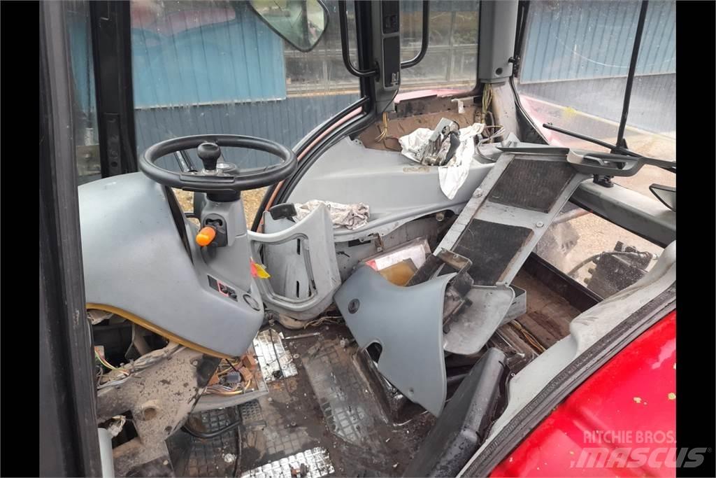 Valtra T202 拖拉机/农用车