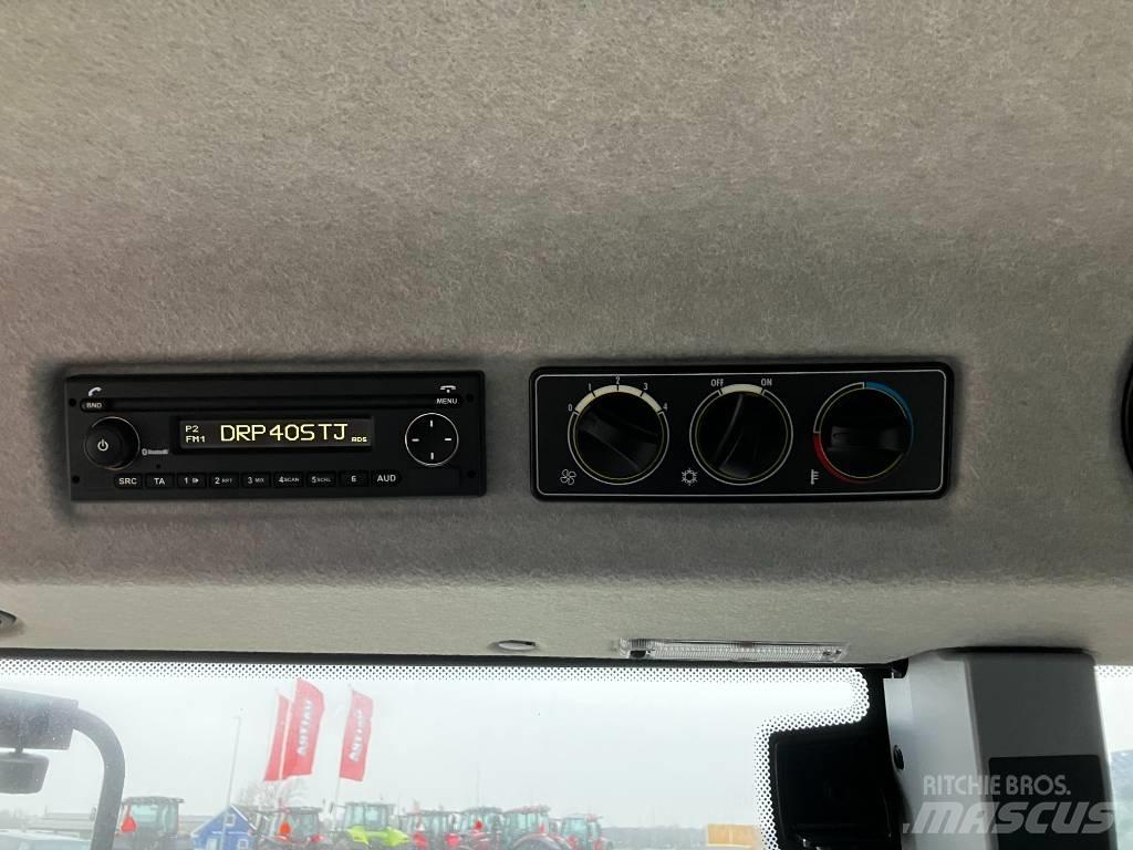 Valtra G135 Active 拖拉机/农用车