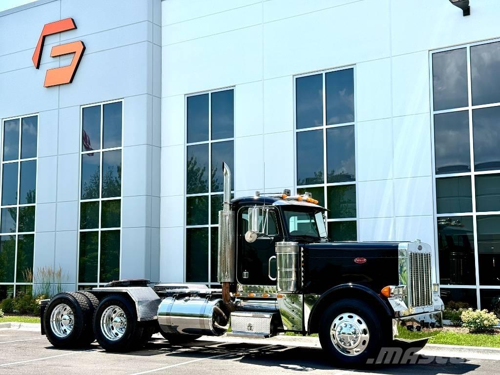 Peterbilt 379 牵引车