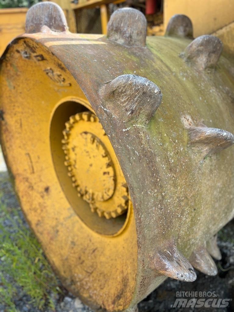 CAT 826 G 垃圾压实机