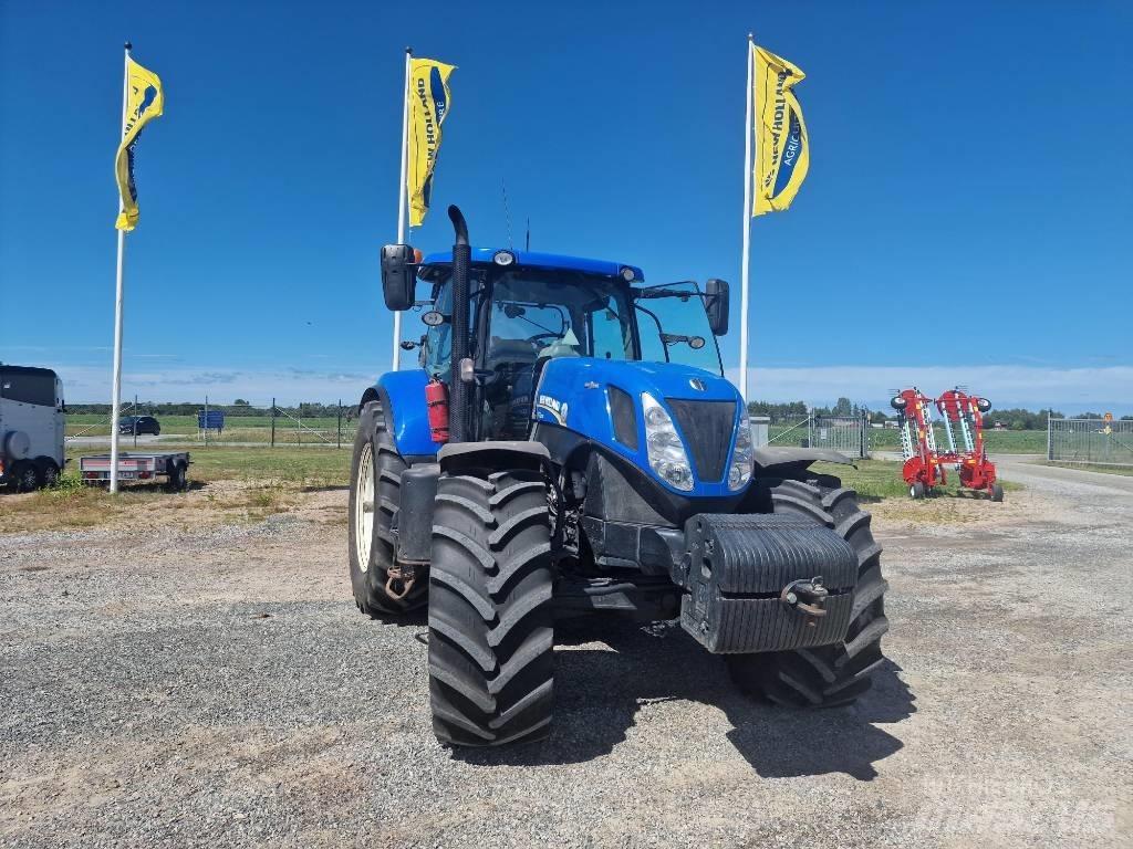 New Holland T7.270 拖拉机/农用车