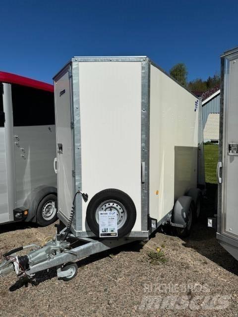 Ifor Williams BV105 厢式拖车