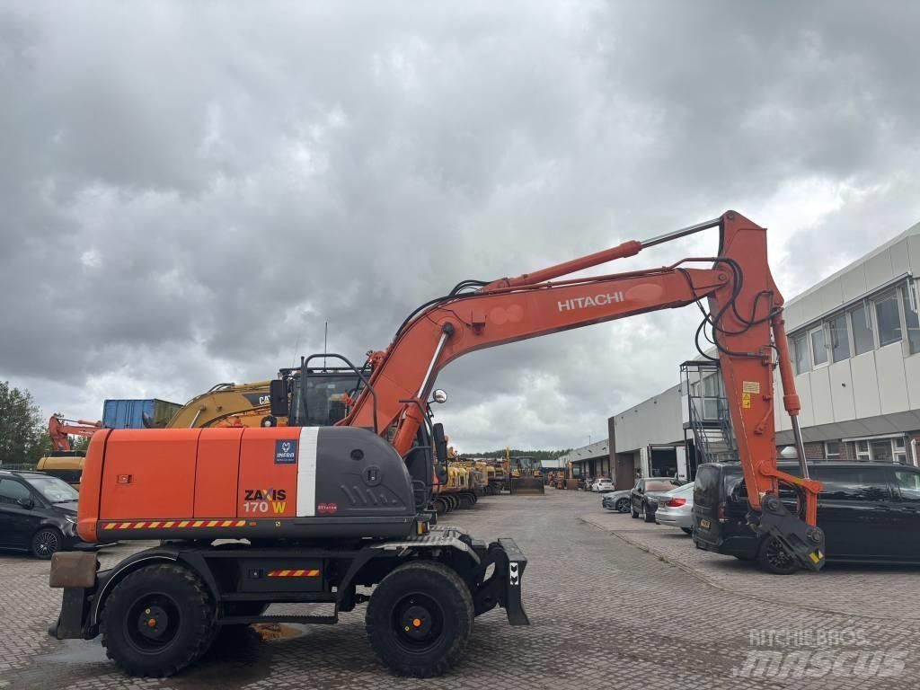 Hitachi ZX 170 W-3 轮式挖掘机