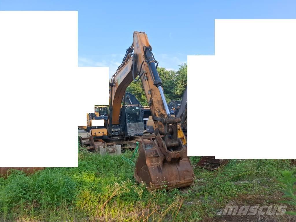 Hyundai HX 300 履带挖掘机