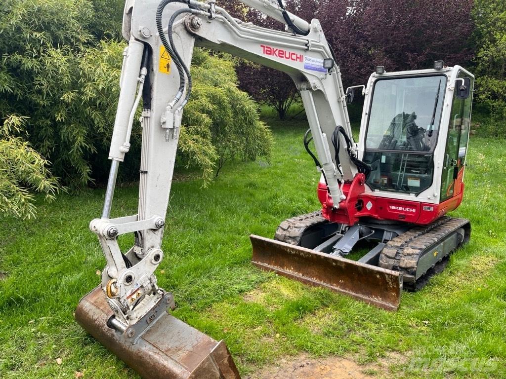 Takeuchi TB250-2 小型挖掘机