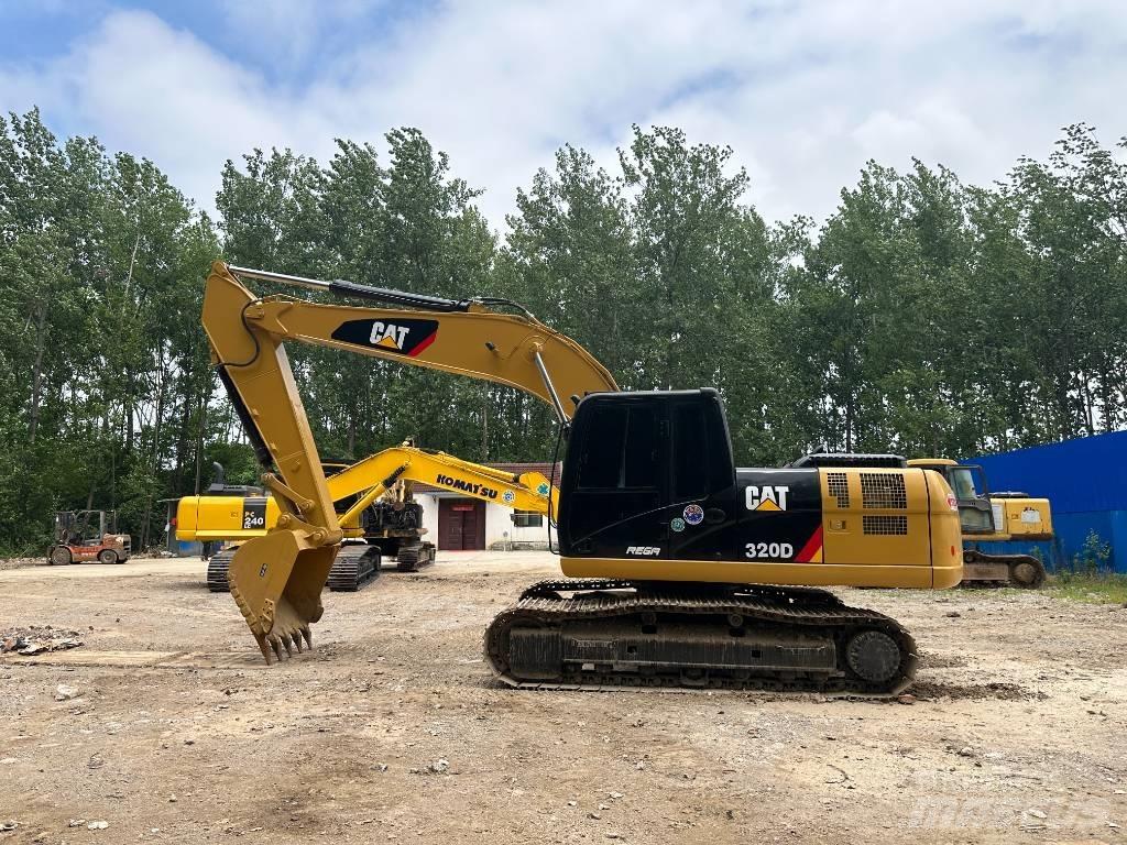 CAT 320D 履带挖掘机
