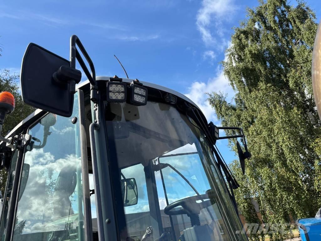 Lännen 8800 K 反铲装载机