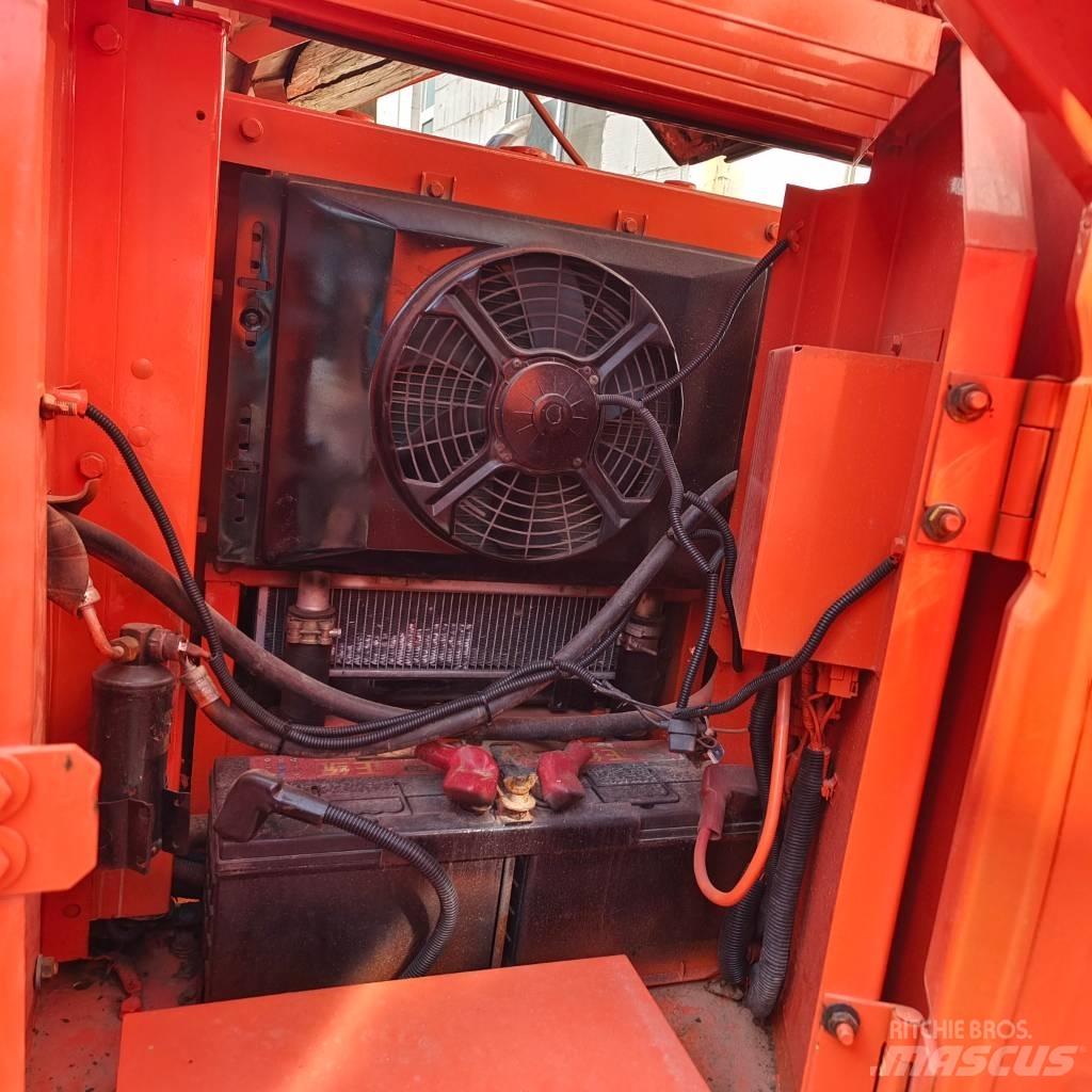 Hitachi ZX 70 履带挖掘机