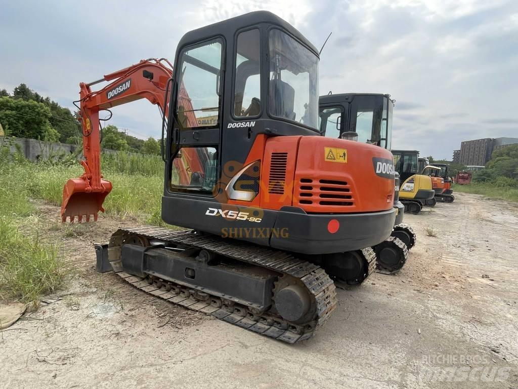 Doosan DX 55 小型挖掘机