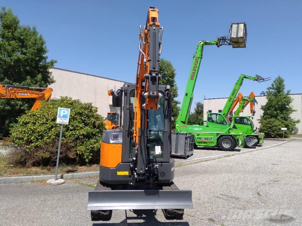 Develon DX 27 Z-7 小型挖掘机