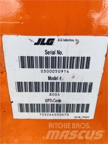 JLG 800 AJ 曲臂高空工作平台