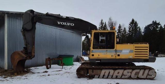 Volvo EC 230B 履带挖掘机