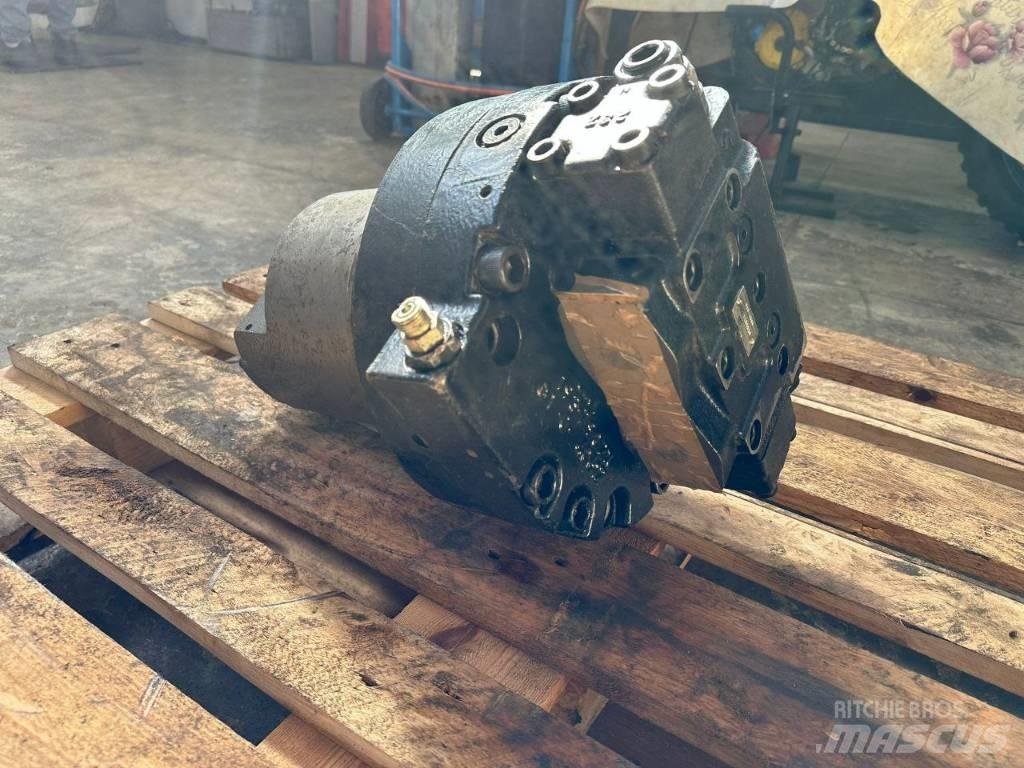 CAT 325 D 液压