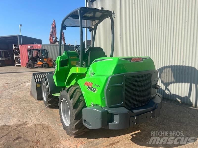 Avant 860 i TDL 小型装载机