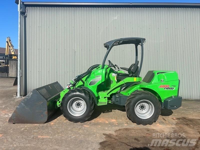 Avant 860 i TDL 小型装载机
