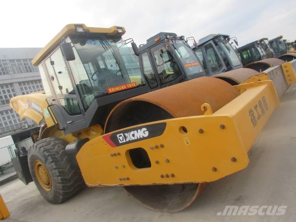 XCMG XS 263 J 单轮压路机