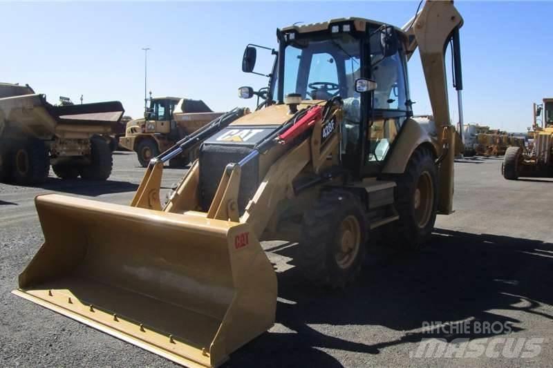 CAT 428F 反铲装载机