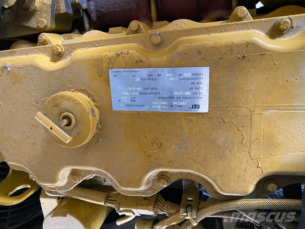 CAT 330 D 履带挖掘机
