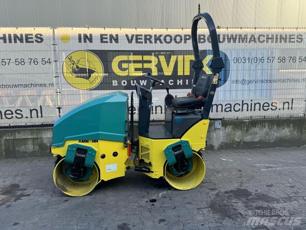 Ammann ARX 12 双轮压路机