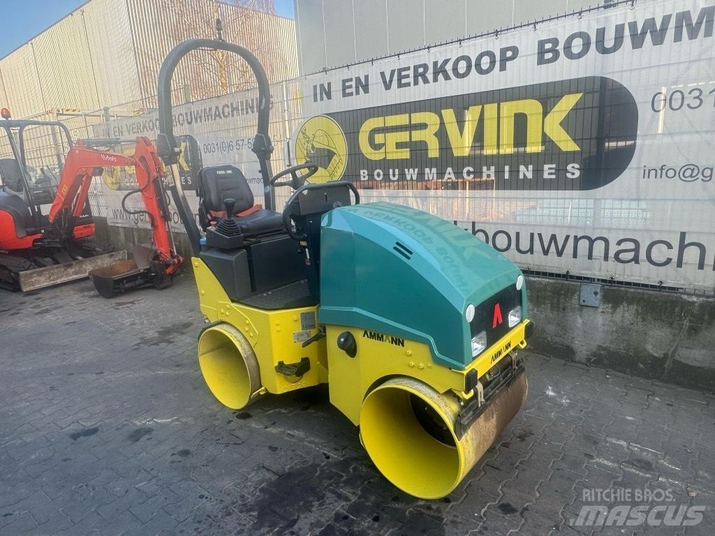 Ammann ARX 12 双轮压路机