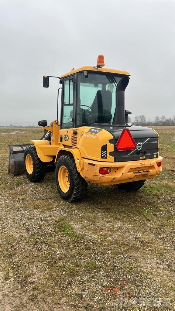 Volvo L 30 G 轮式装载机