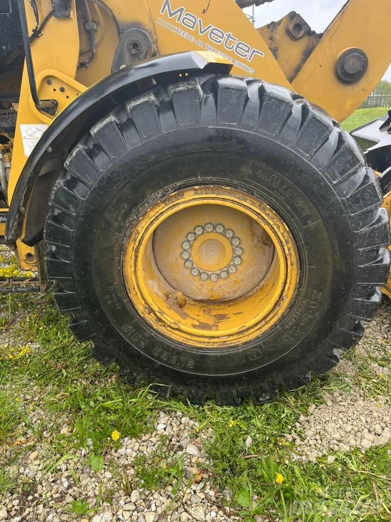 CAT 926M 轮式装载机