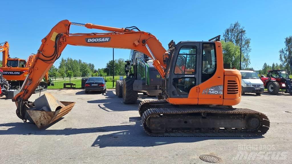 Doosan DX 140 LCR 履带挖掘机