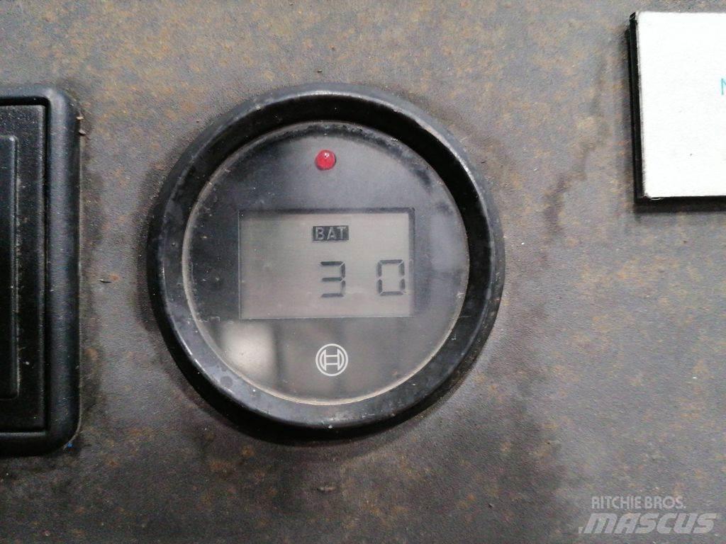 MIC PE 25 MP 其他叉车