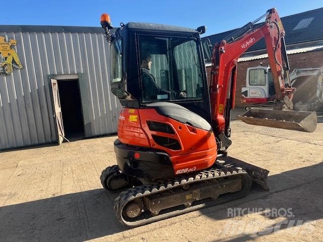 Kubota U 20-3 小型挖掘机