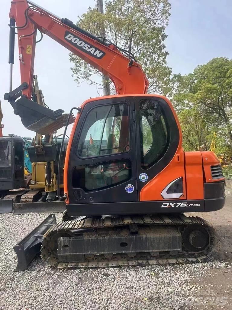 Doosan DX 75LC-9 C 小型挖掘机