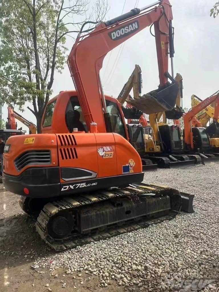 Doosan DX 75LC-9 C 小型挖掘机