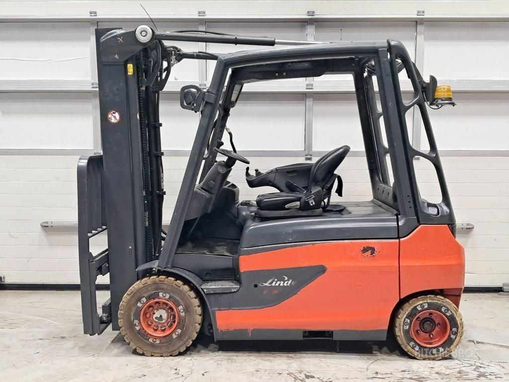 Linde E30L-01 电动叉车