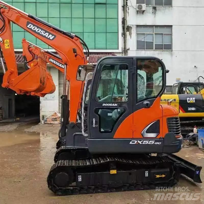 Doosan DX55-9C 小型挖掘机
