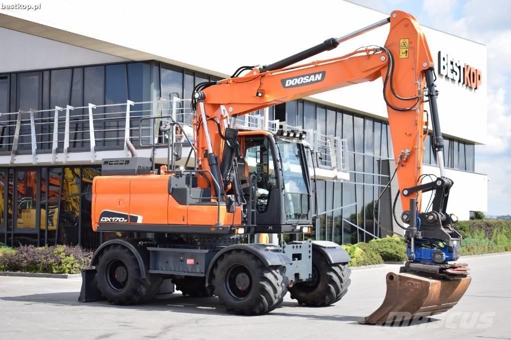 Doosan DX 170 W-5 轮式挖掘机