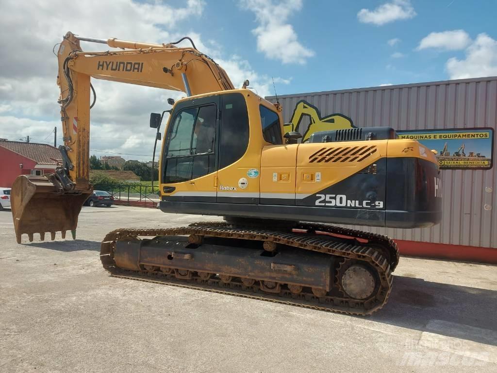 Hyundai R 250 -9 履带挖掘机