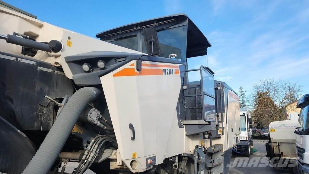 Wirtgen W210 FI 加气混凝土生产设备/制砖机