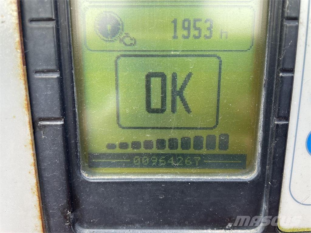 Manitou 160ATJ RC 曲臂高空工作平台