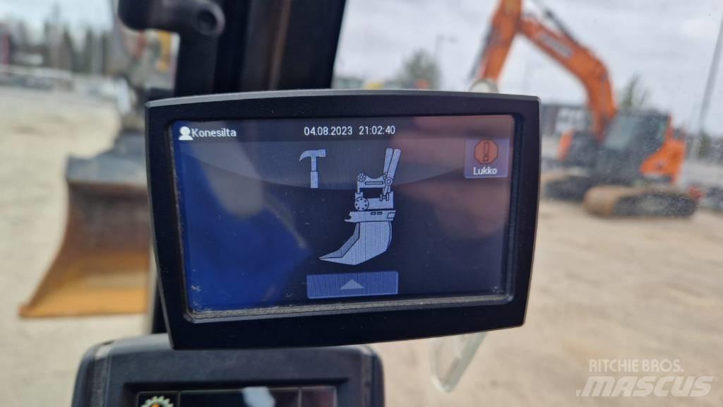 JCB JZ 140 LC 履带挖掘机