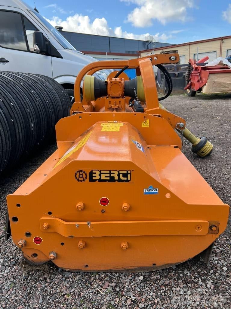 Berti EKR-S 300 牧场割草机和切顶器
