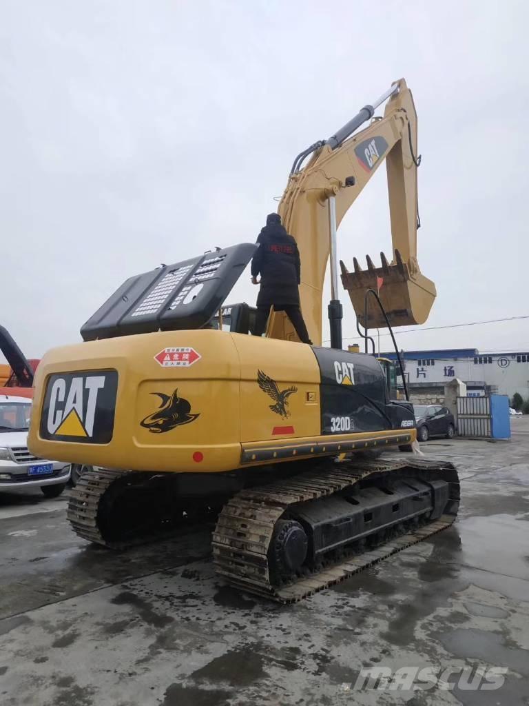 CAT 320D 履带挖掘机