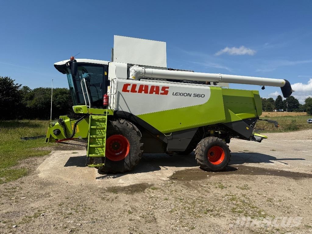 CLAAS Lexion 560 联合收割机